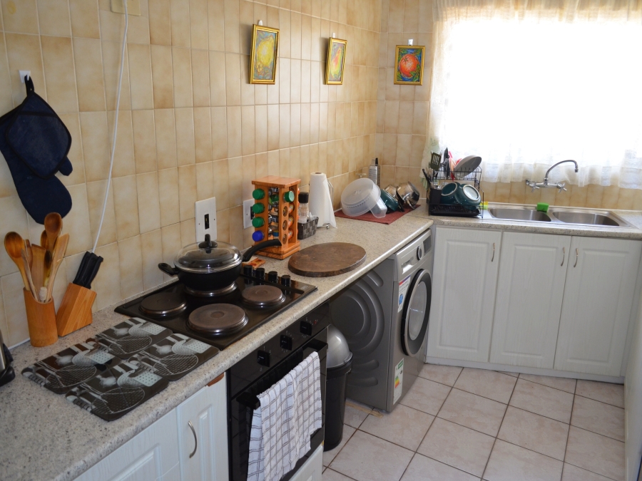 2 Bedroom Property for Sale in Strand North Western Cape